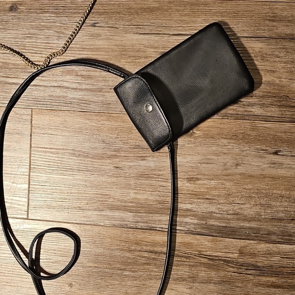 Set of Three Mini Crossbody Phone Holder Bags - Black, Peach, and Mint - Picture 2 of 5